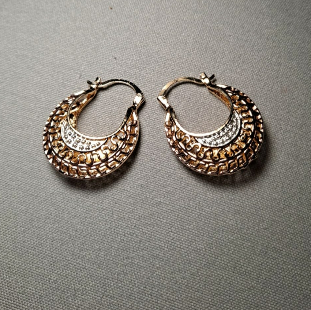 Small Hoops - Picture 2 of 2